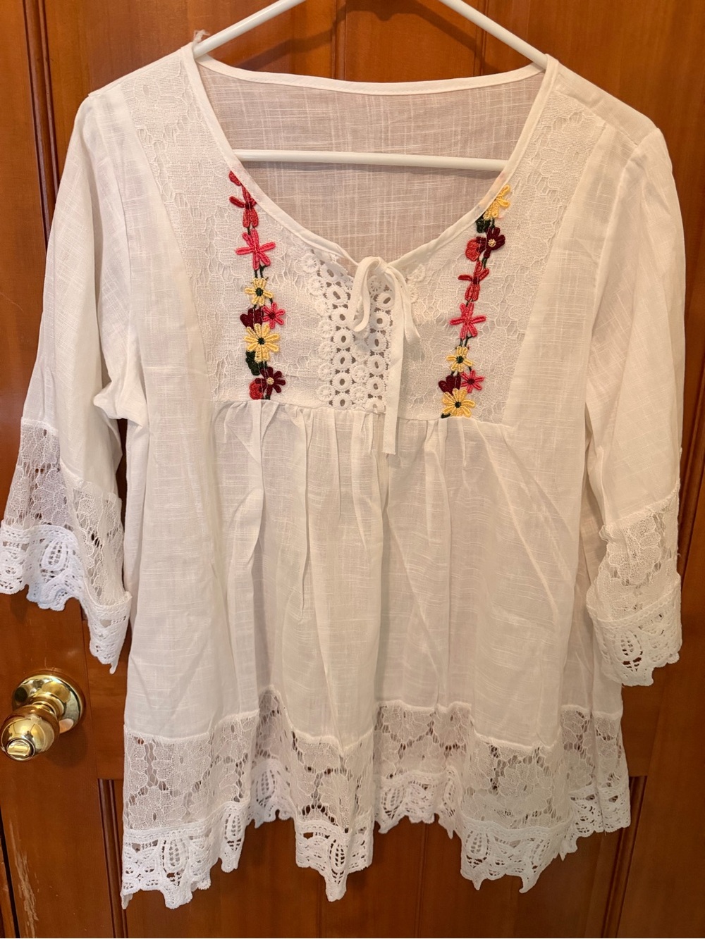 Indie Boho Embroidered Lace-Trim Peasant Top - White